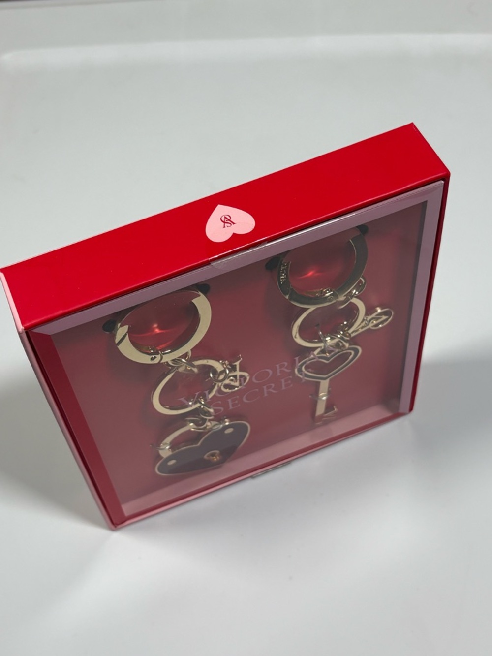 Victoria's Secret Key to Your Heart Bag Charm Keychain Set Rose Gold Heart NIB - Picture 4 of 5